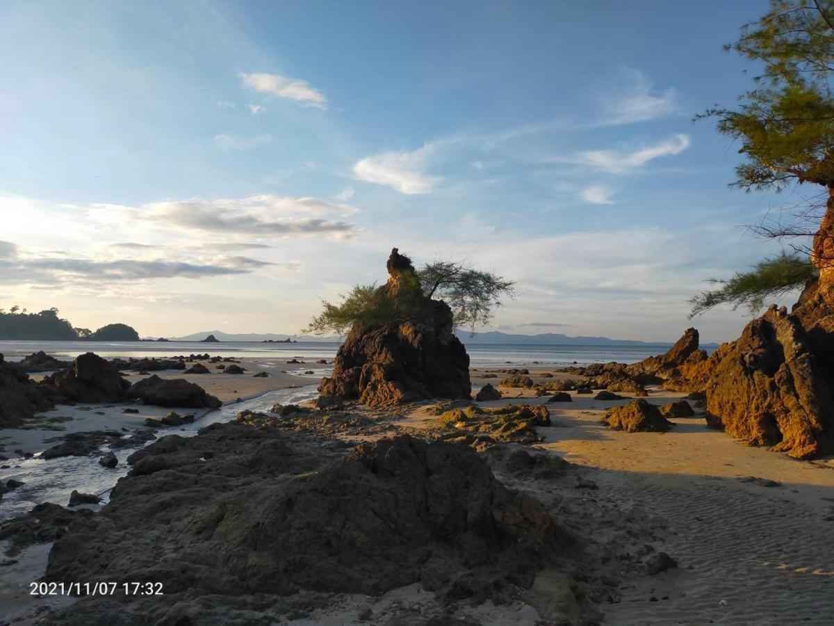 Eco Bungalow Koh Phayam Buitenkant foto